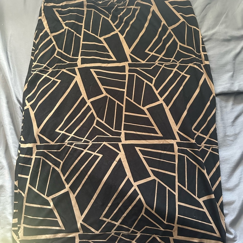 Ava Sky Geometric Black and Tan midi Skirt